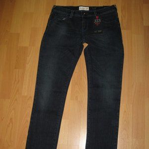 Armani Jeans J23 Push Up Fit. Size 28. New with Tag.